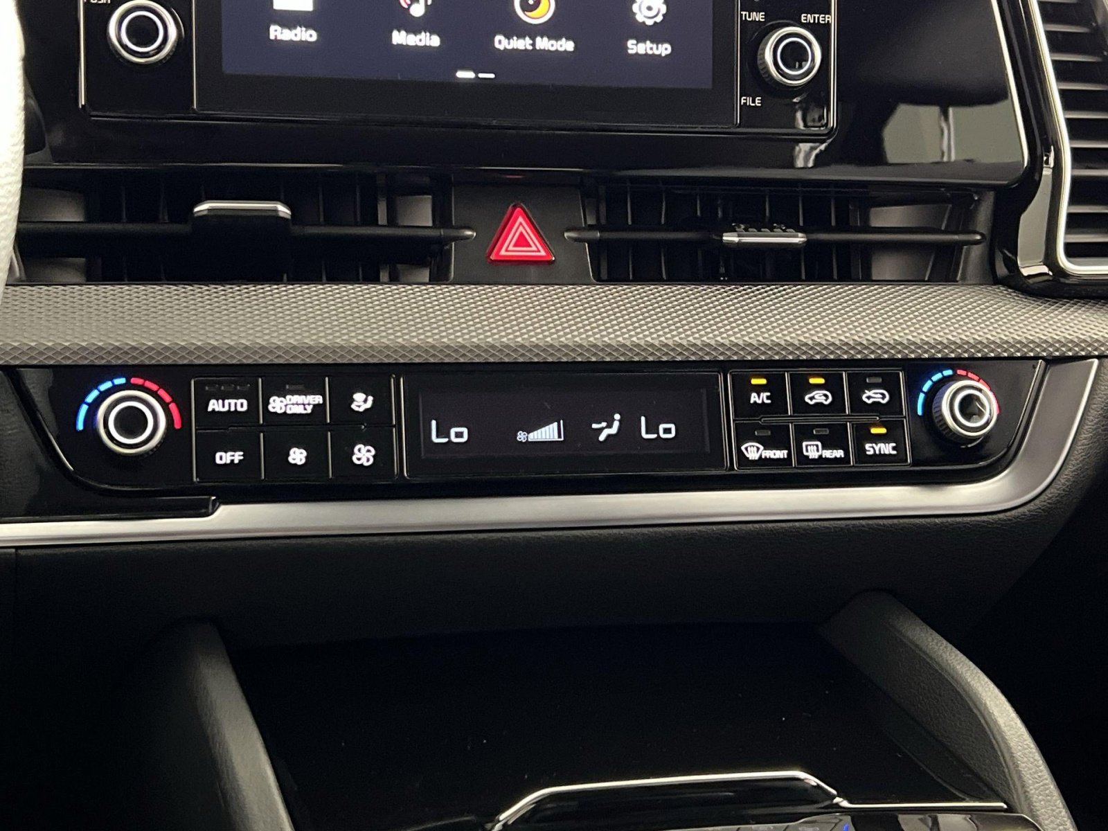 New 2025 Kia Sportage LX image 19