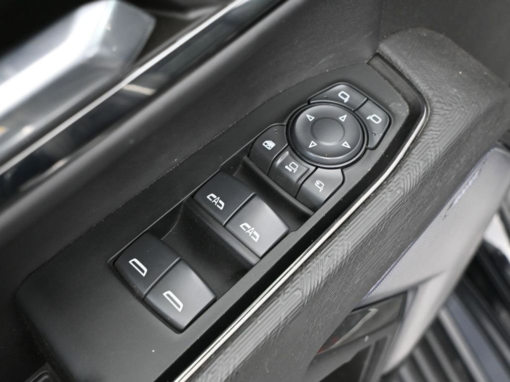 Used 2024 GMC Sierra 2500 AT4X image 19