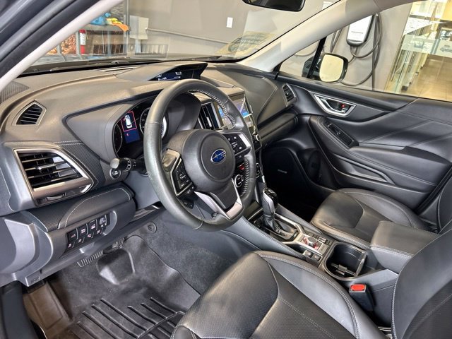 Used 2024 Subaru Forester Touring AWD/4WD image 2