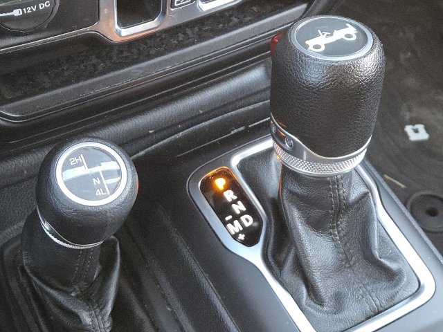 Used 2020 Jeep Wrangler Unlimited Sport image 5