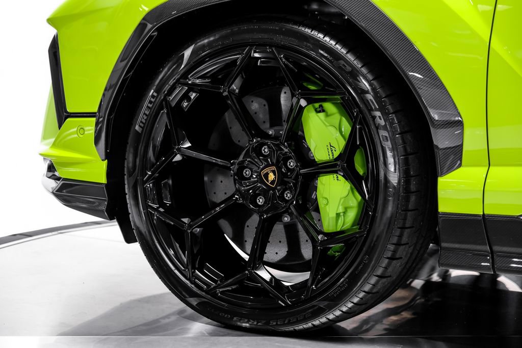 Used 2023 Lamborghini Urus Performante AWD/4WD image 73