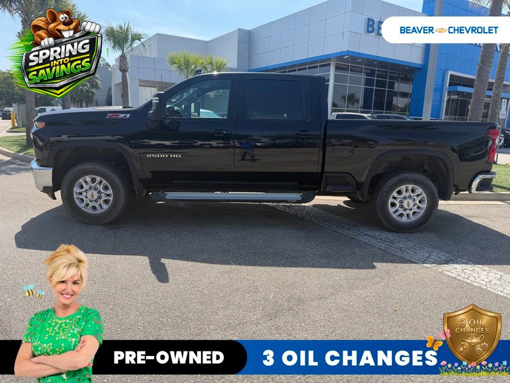 Used 2022 Chevrolet Silverado 2500 LT w/ Convenience Package AWD/4WD image 7