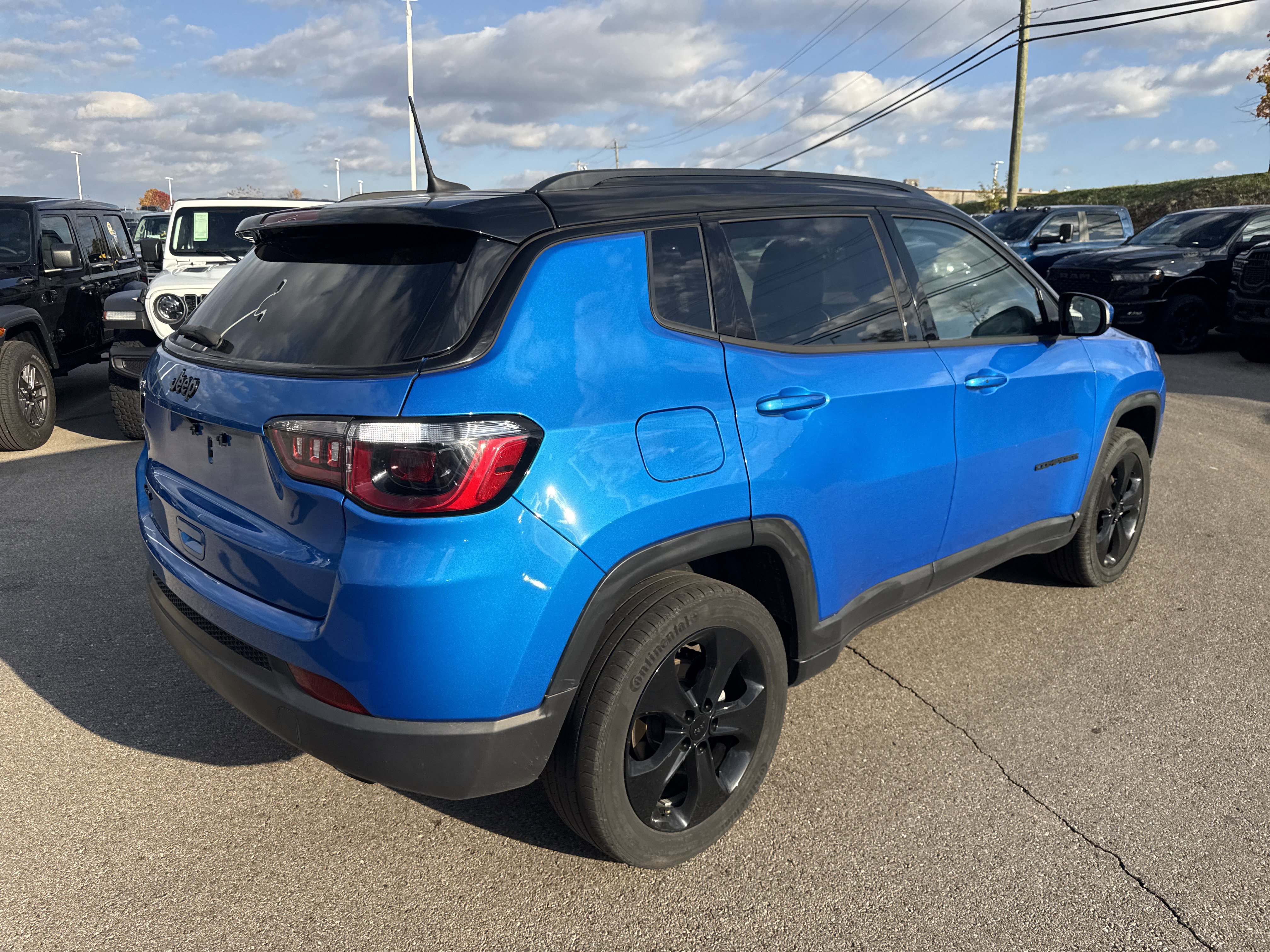 Certified 2021 Jeep Compass Latitude image 12