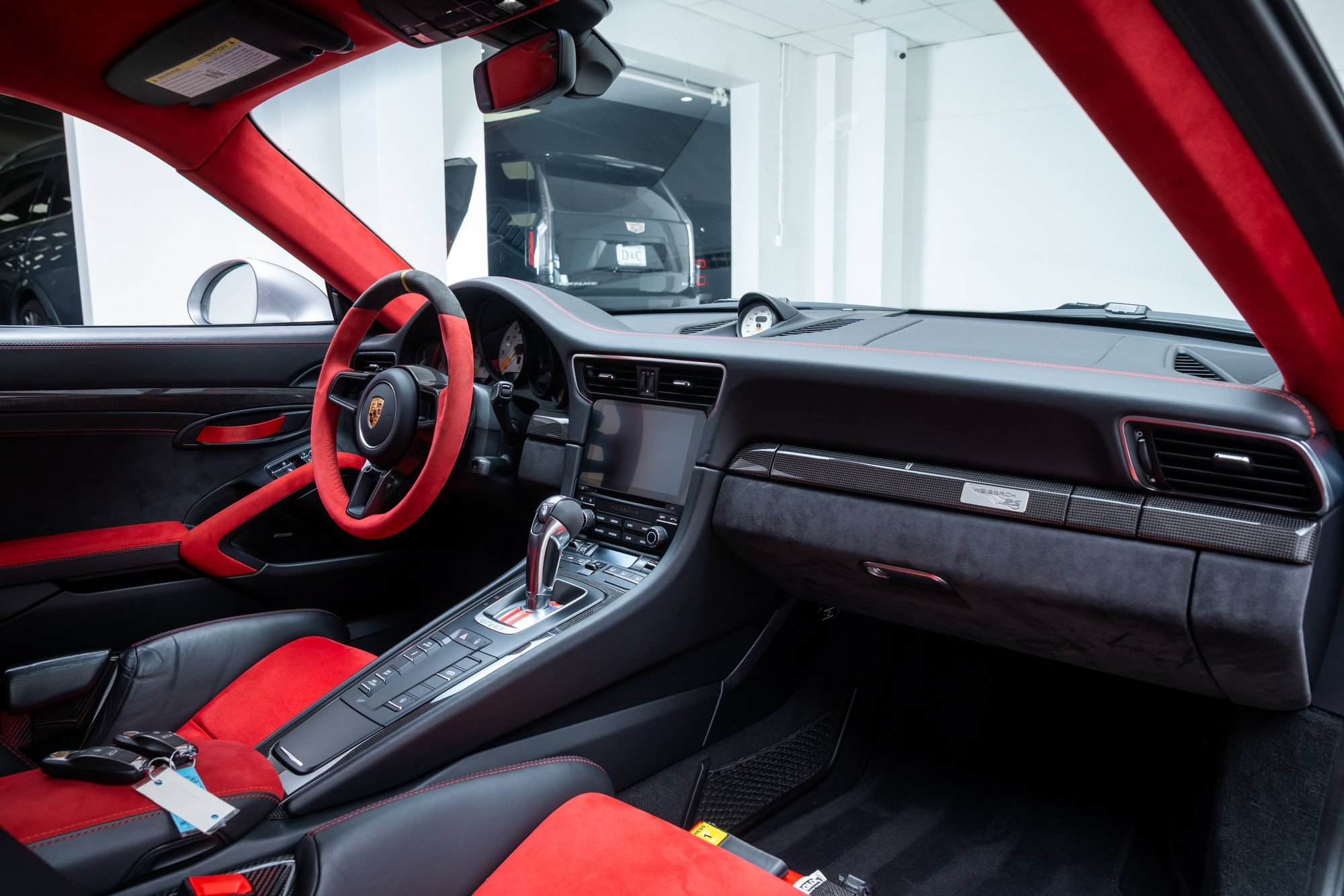 Used 2018 Porsche 911 GT2 RS w/ Weissach Package RWD image 38