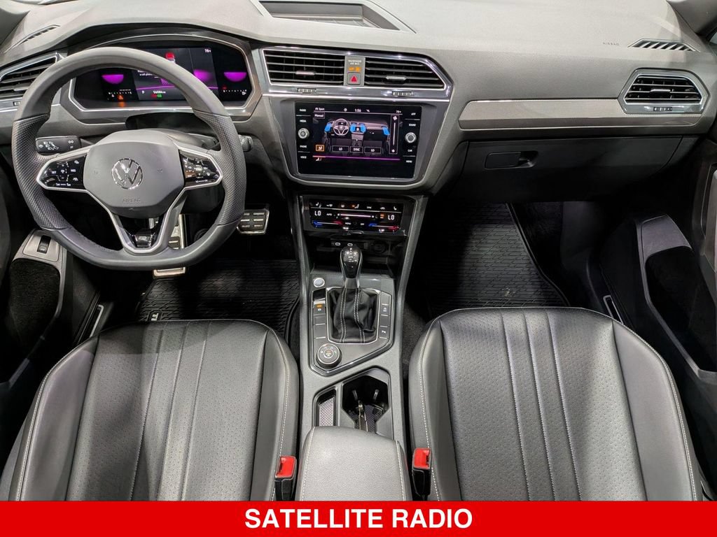 Used 2022 Volkswagen Tiguan SE R-Line AWD/4WD image 28