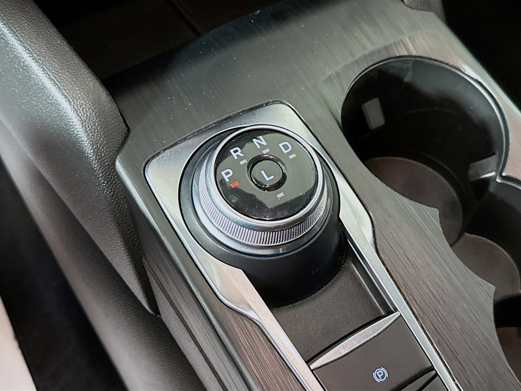 Used 2024 Ford Escape ST-Line image 19