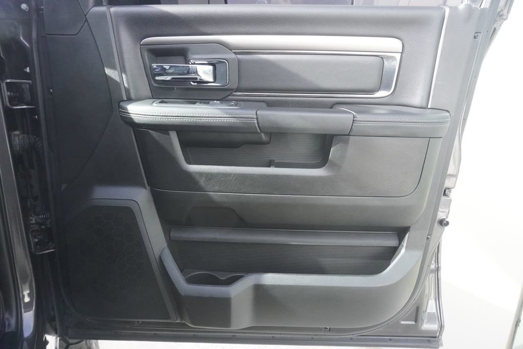 Used 2018 RAM 2500 Laramie w/ Sport Appearance Group image 20