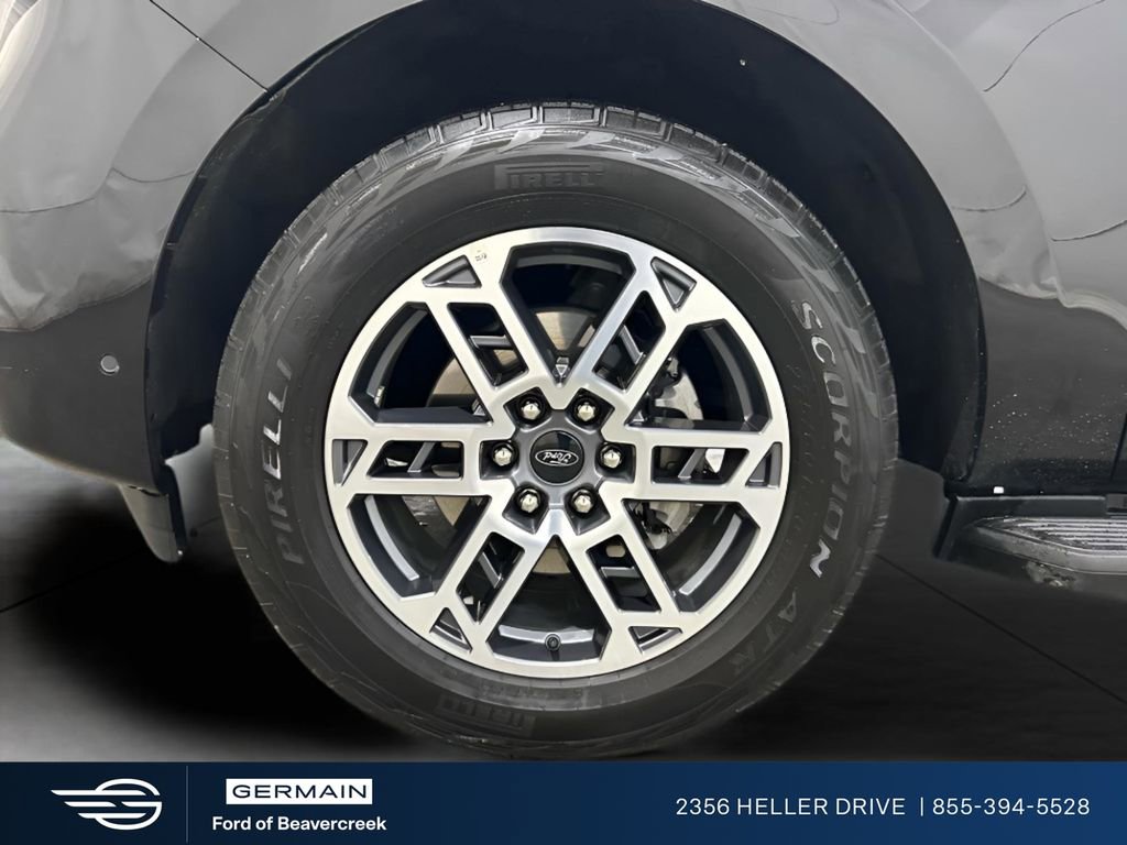 Certified 2025 Ford Expedition Active image 18