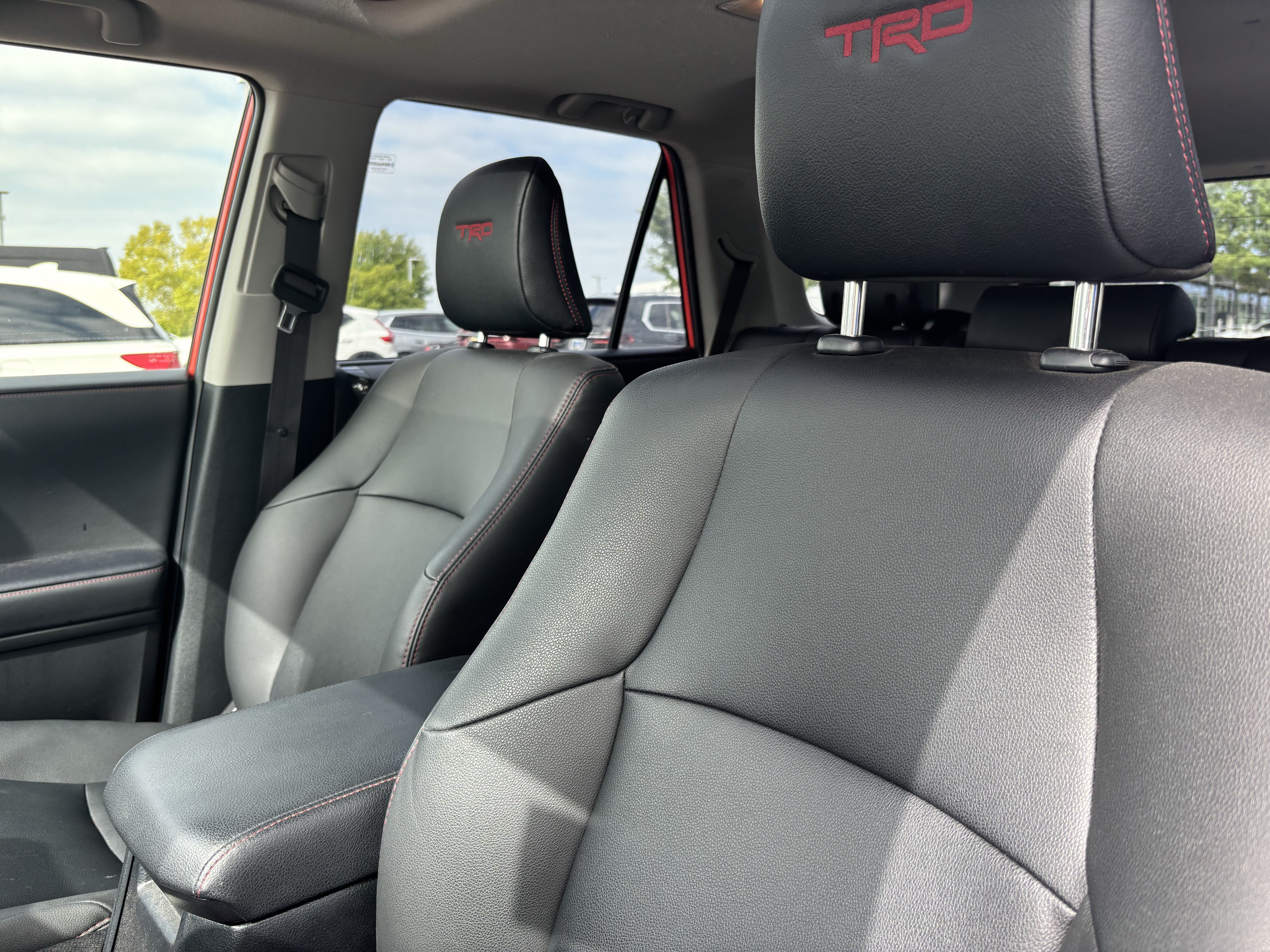 Used 2024 Toyota 4Runner TRD Off-Road Premium w/ Moonroof Package AWD/4WD image 16