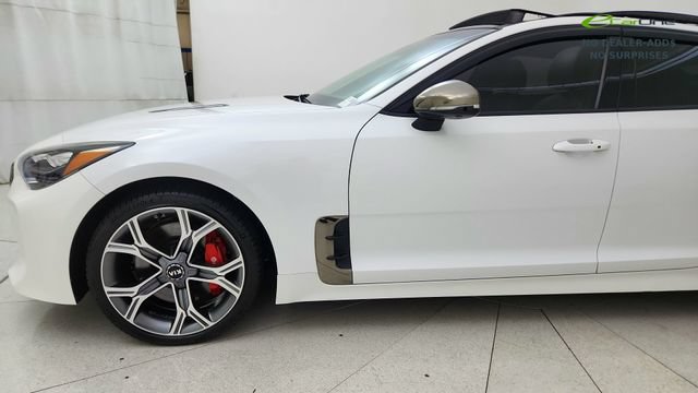 Used 2020 Kia Stinger GT2 AWD/4WD image 10