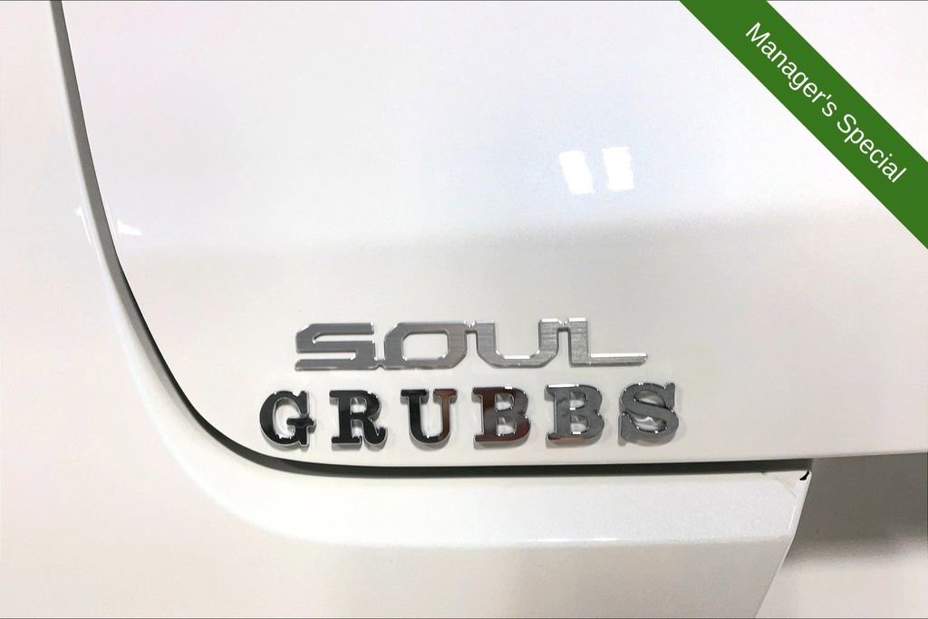 Used 2025 Kia Soul LX w/ LX Technology Package FWD image 39