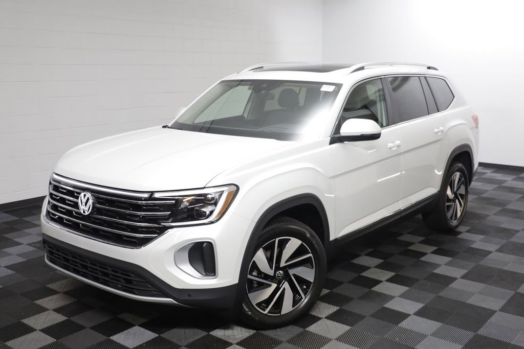 New 2026 Volkswagen Atlas SEL AWD/4WD image 2