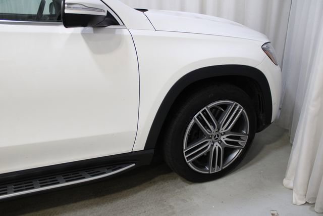 Used 2023 Mercedes-Benz GLS 450 4MATIC image 39