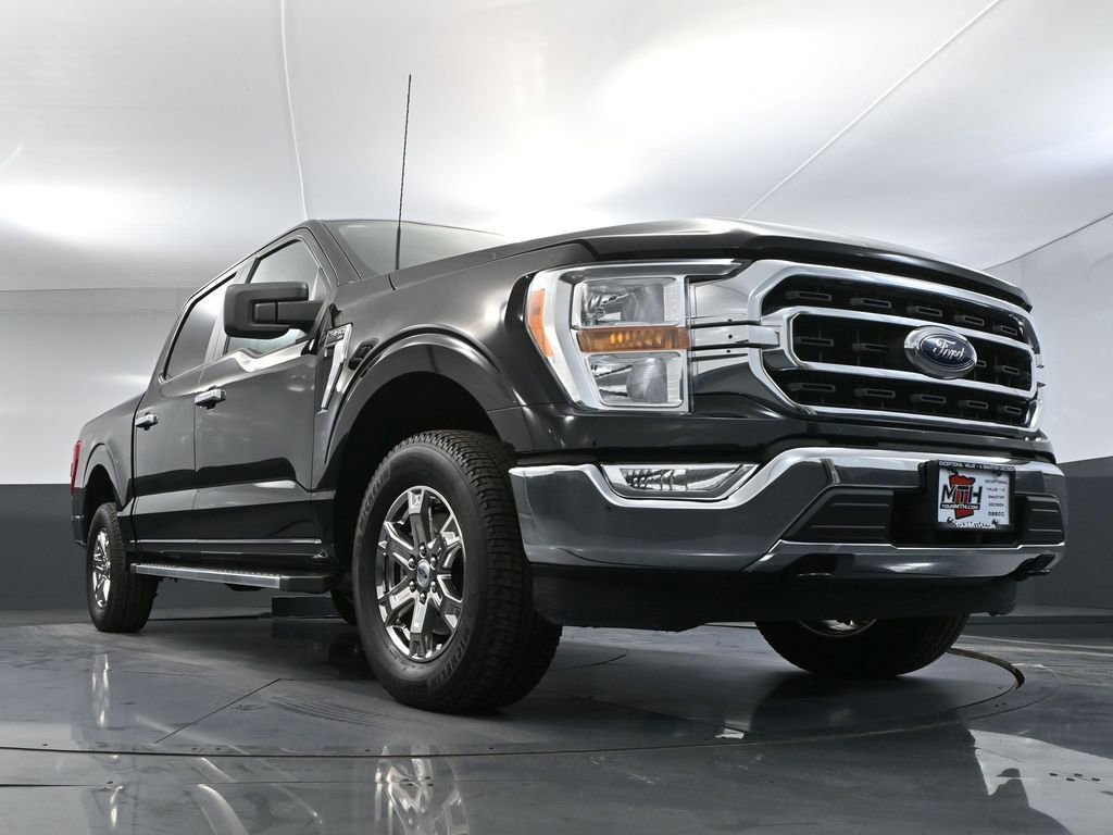 Used 2023 Ford F150 XLT w/ XTR Package image 49