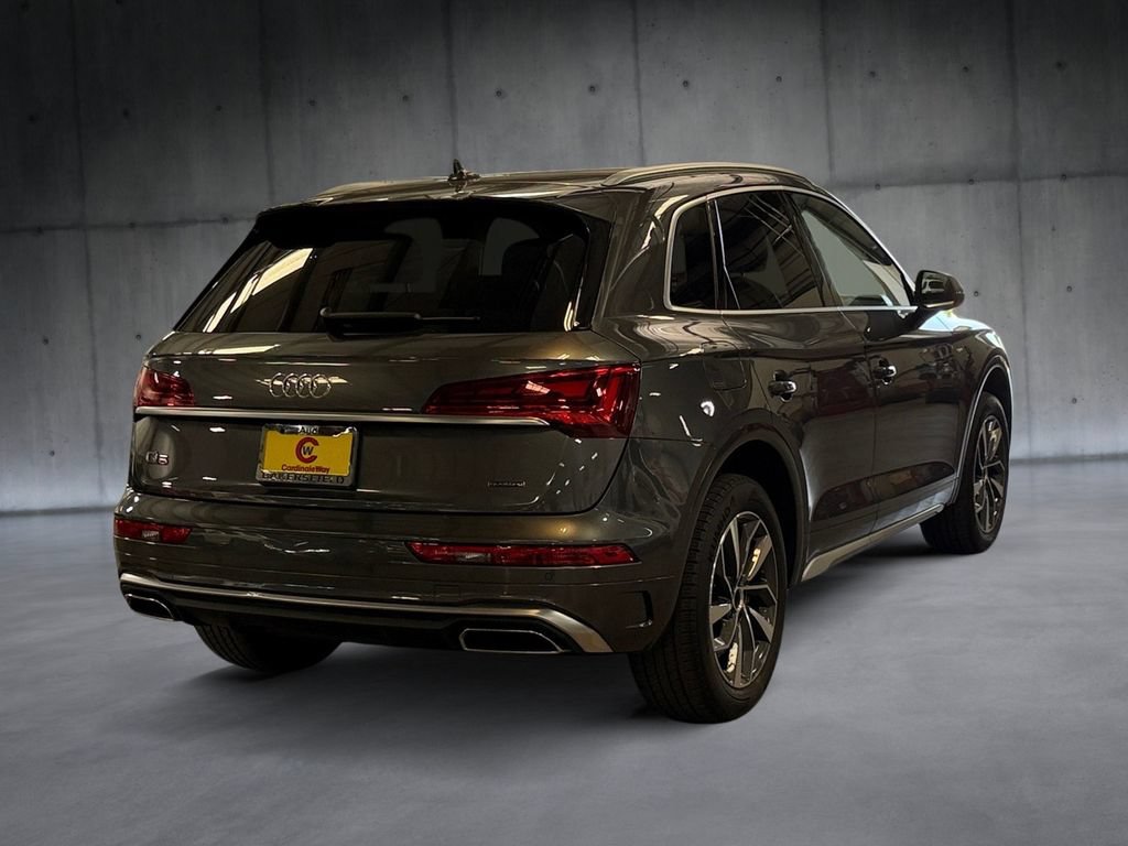 Used 2023 Audi Q5 2.0T Premium Plus w/ Premium Plus Package AWD/4WD image 5