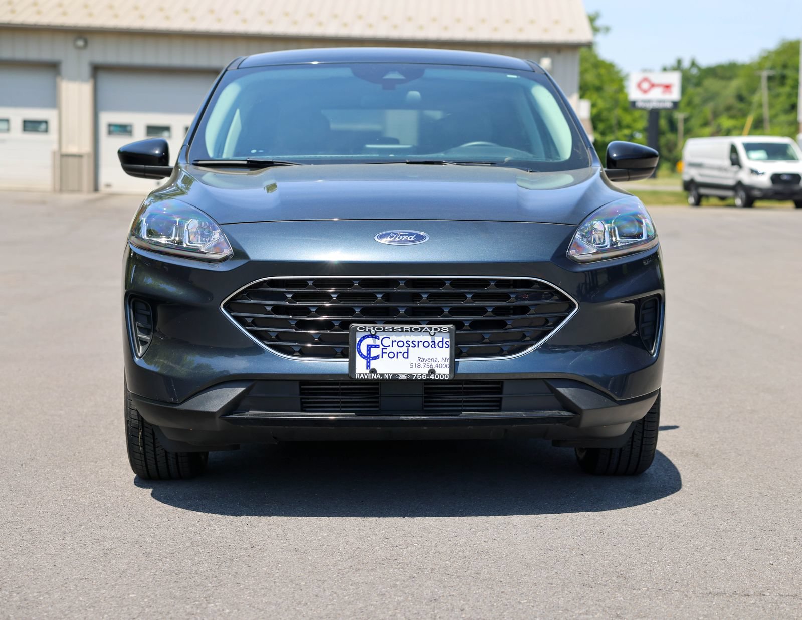 Used 2022 Ford Escape SE w/ SE Sport Appearance Package AWD/4WD image 8