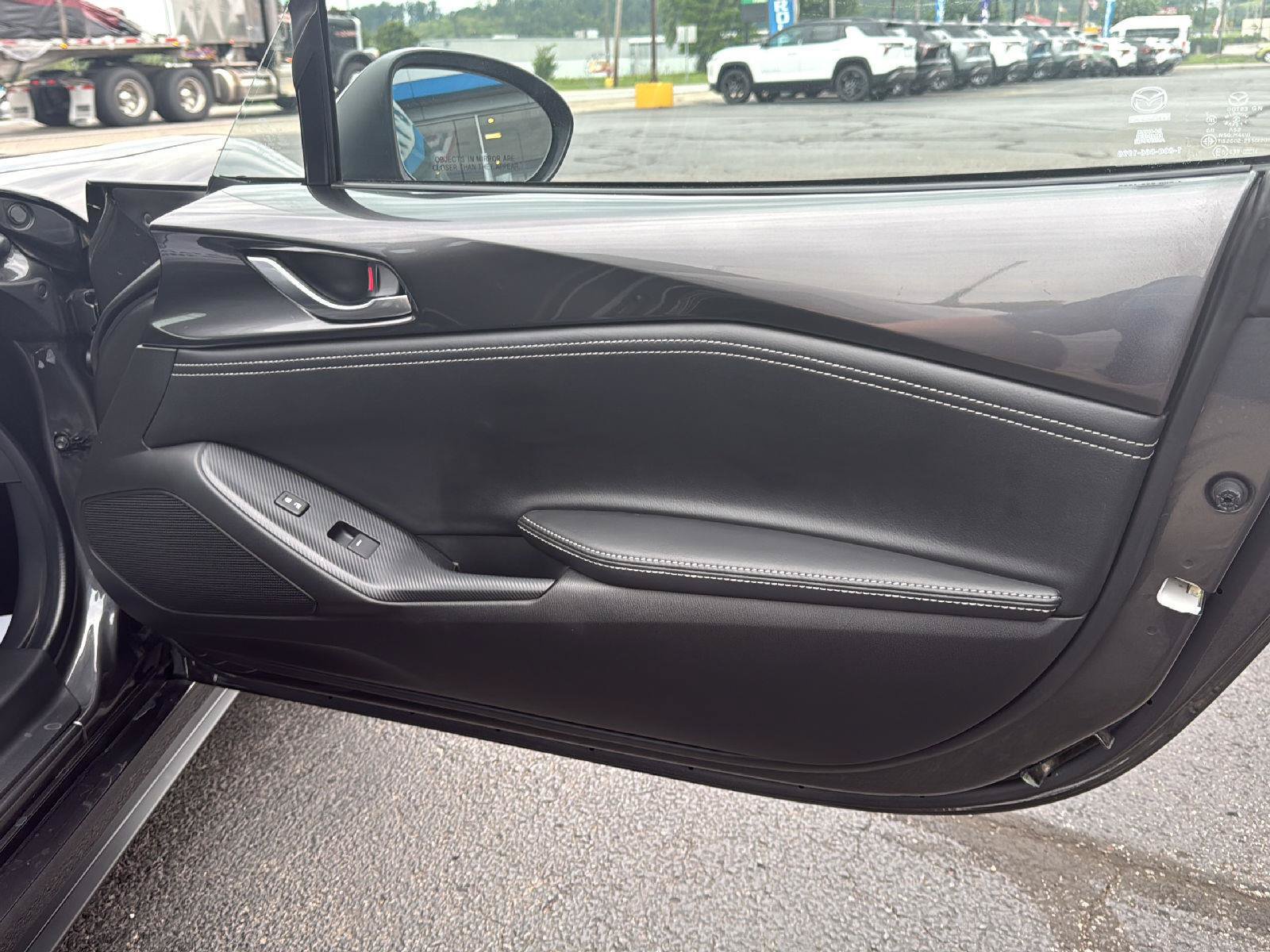 Used 2023 MAZDA MX-5 Miata Grand Touring RWD image 22