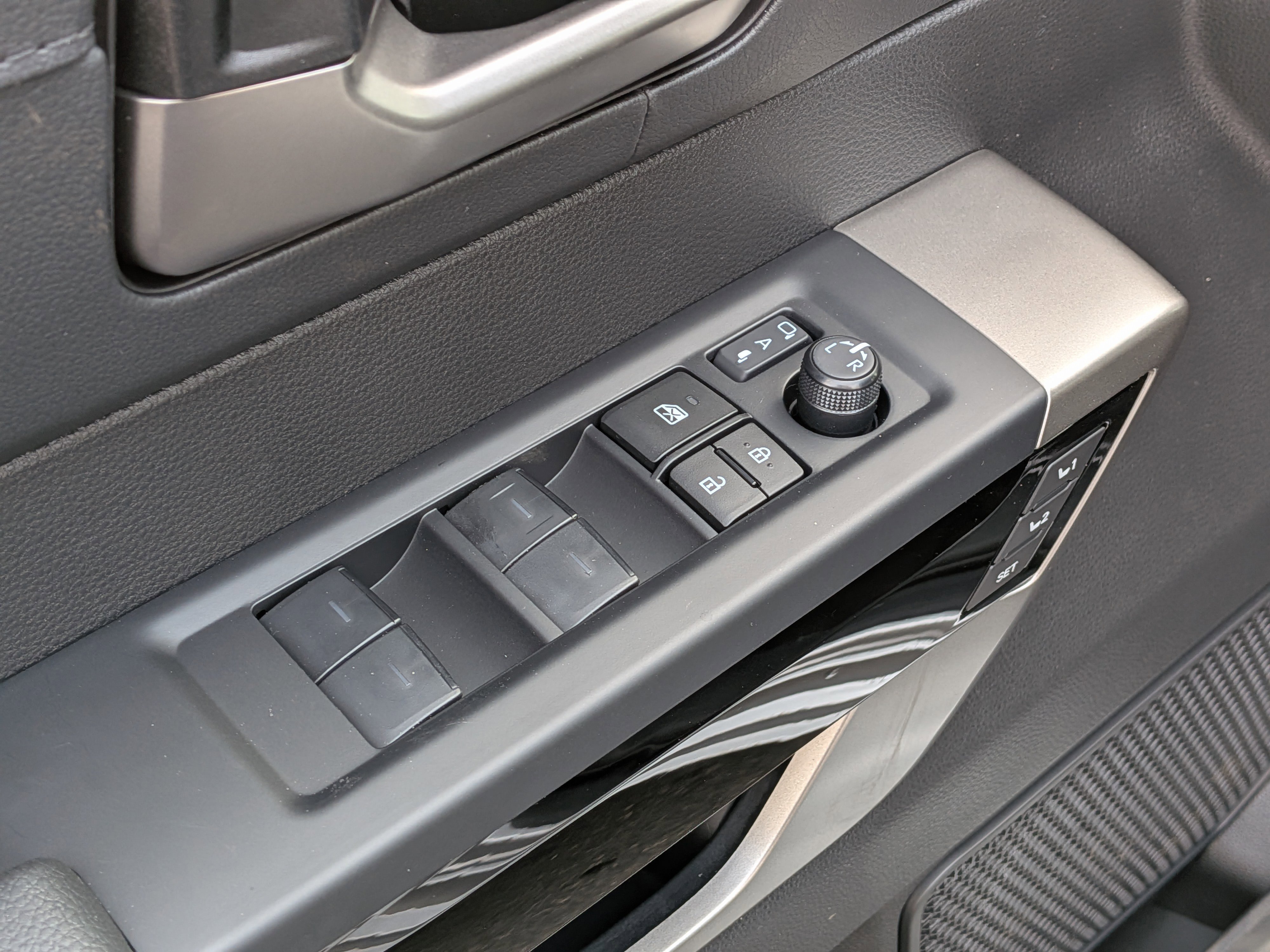 New 2026 Toyota Tundra Limited image 12