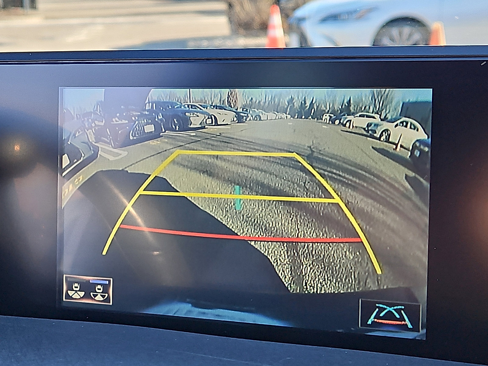 Used 2019 Lexus UX 250h image 19