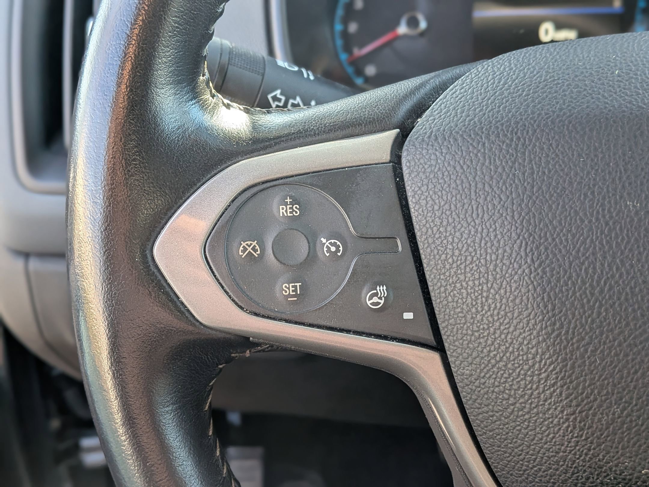 Used 2022 Chevrolet Colorado Z71 image 21