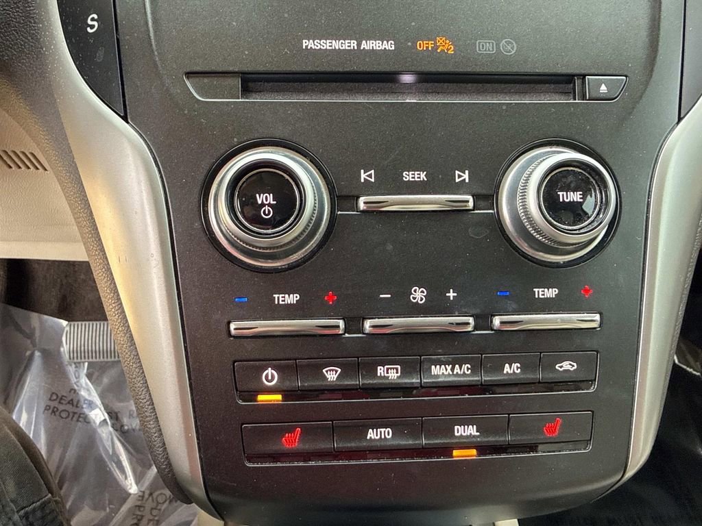 Used 2017 Lincoln MKC Select w/ Select Plus Package image 32