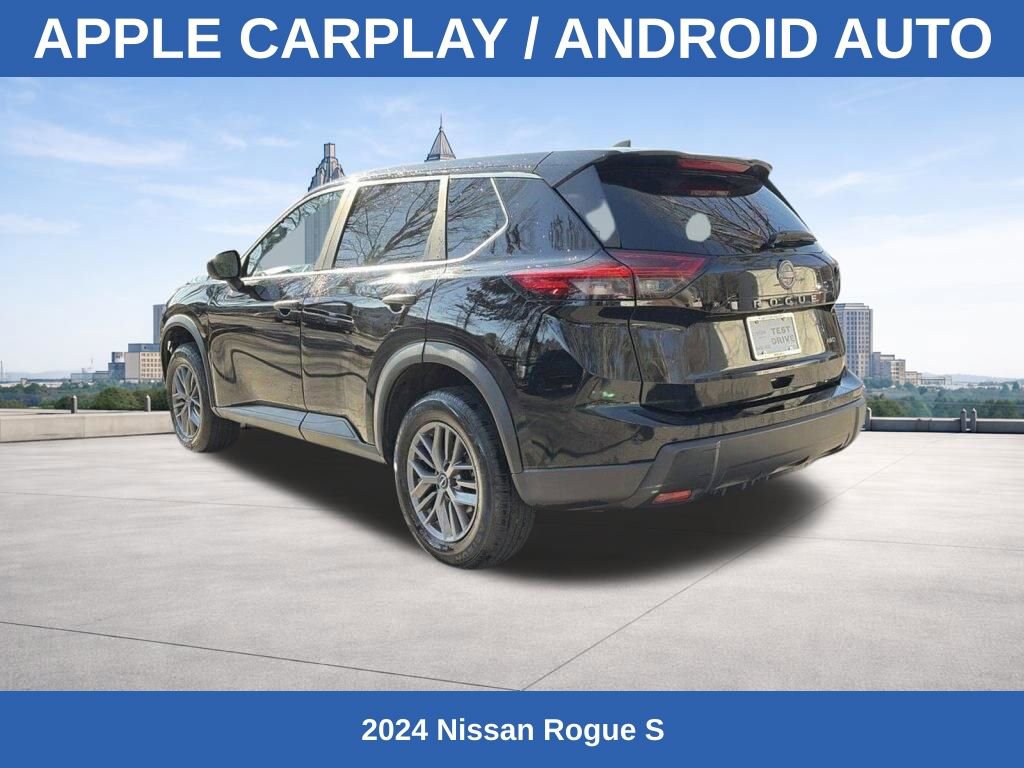 Used 2024 Nissan Rogue S image 3