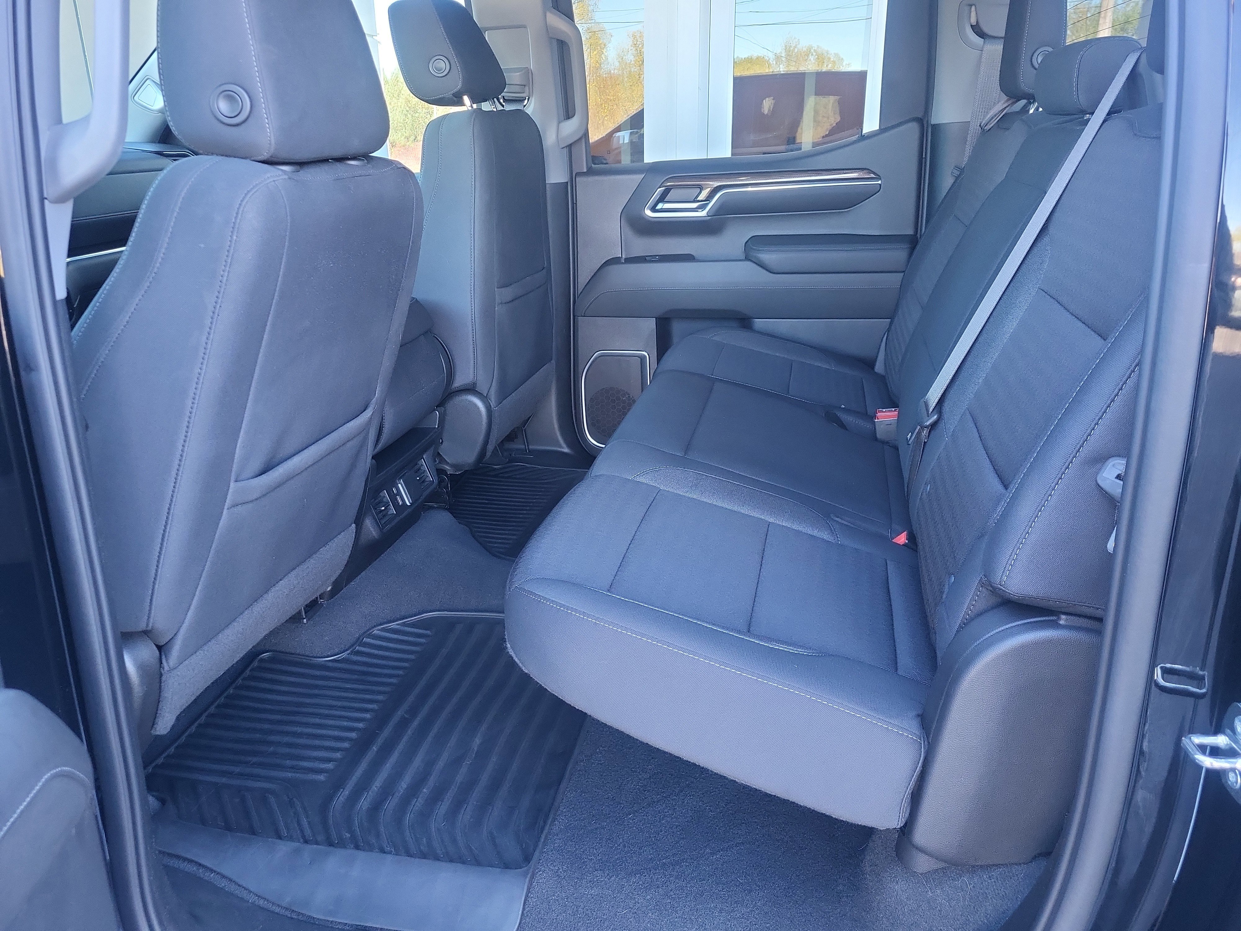 Certified 2022 Chevrolet Silverado 1500 LT image 11