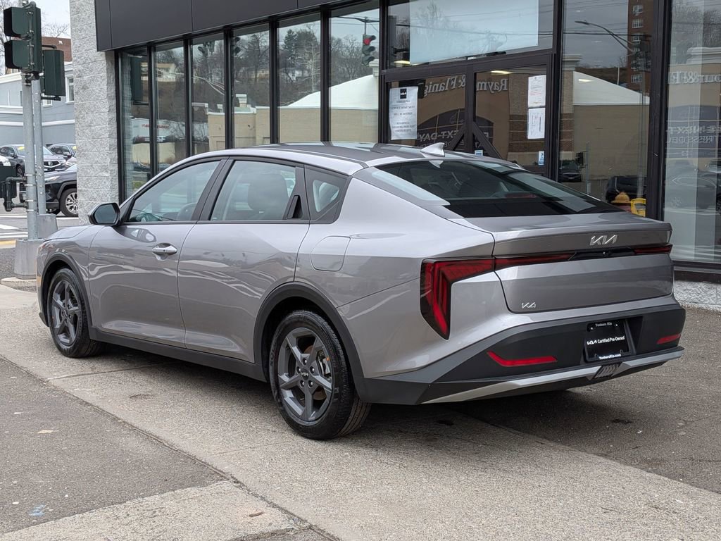Certified 2025 Kia K4 LXS image 9