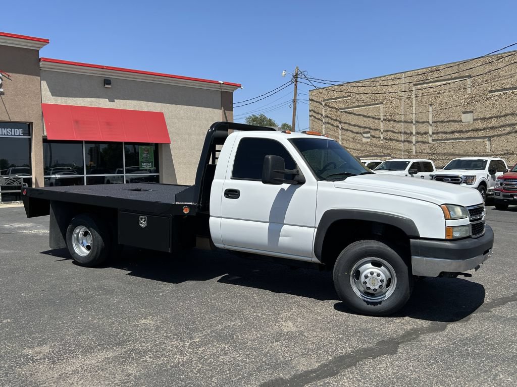 Used 2007 Chevrolet Silverado 3500 2WD Regular Cab image 11