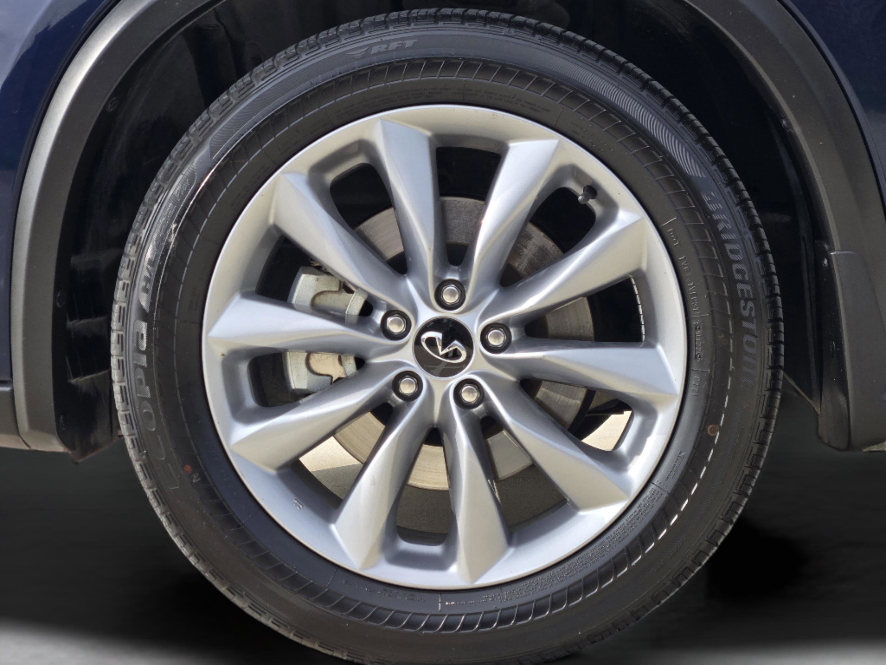 Used 2022 INFINITI QX50 Luxe AWD/4WD image 28