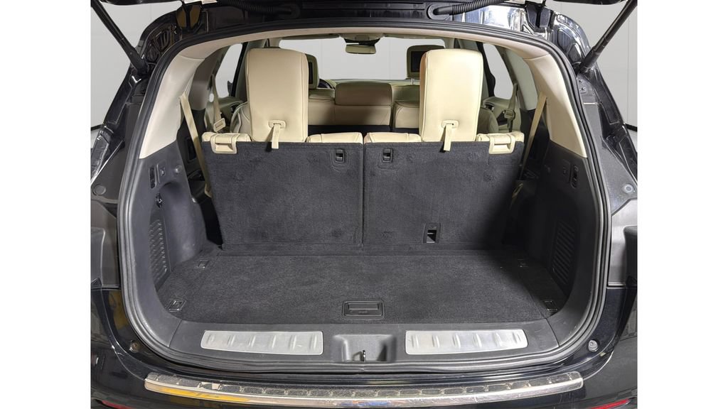 Used 2015 INFINITI QX60 FWD w/ Deluxe Touring Package image 32