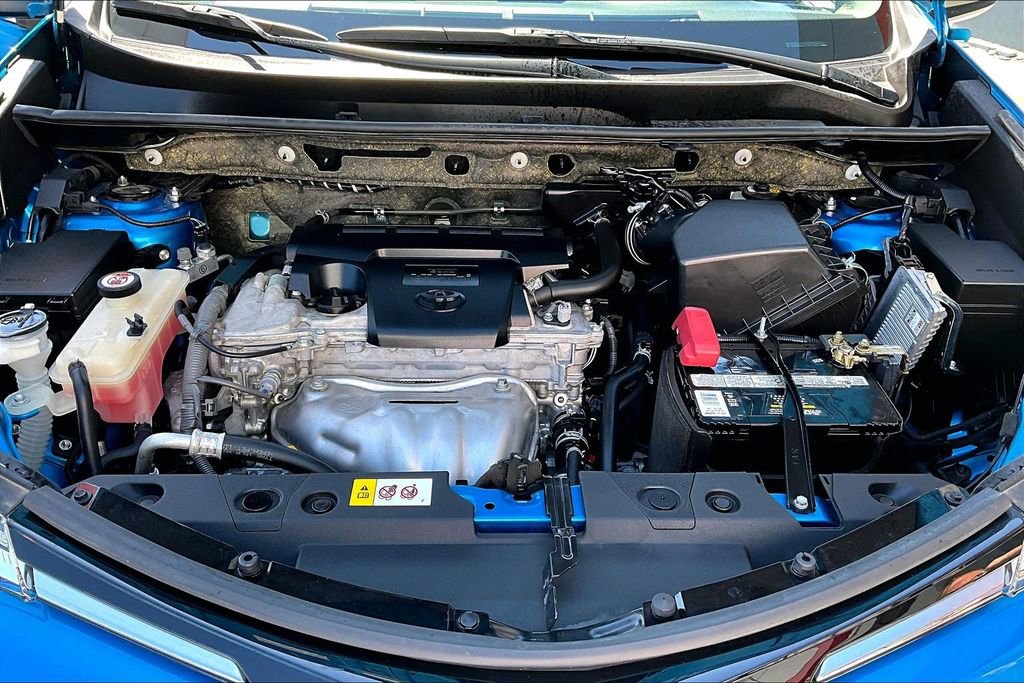 Certified 2018 Toyota RAV4 XLE FWD image 30