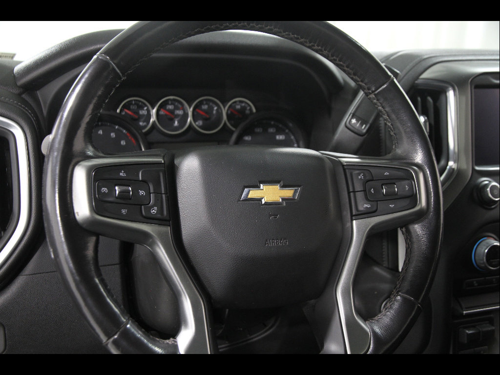 Used 2022 Chevrolet Silverado 3500 LT w/ Convenience Package AWD/4WD image 8