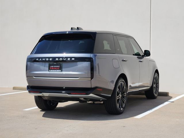 New 2026 Land Rover Range Rover Long Wheelbase SE image 4