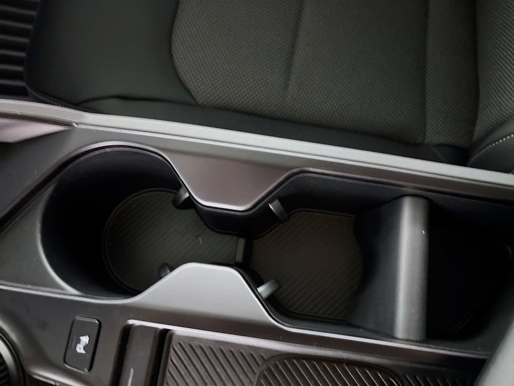 New 2025 Kia EV6 Light w/ Light LR Technology Package image 15