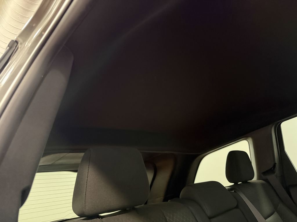 Used 2019 Jeep Grand Cherokee Laredo AWD/4WD image 68