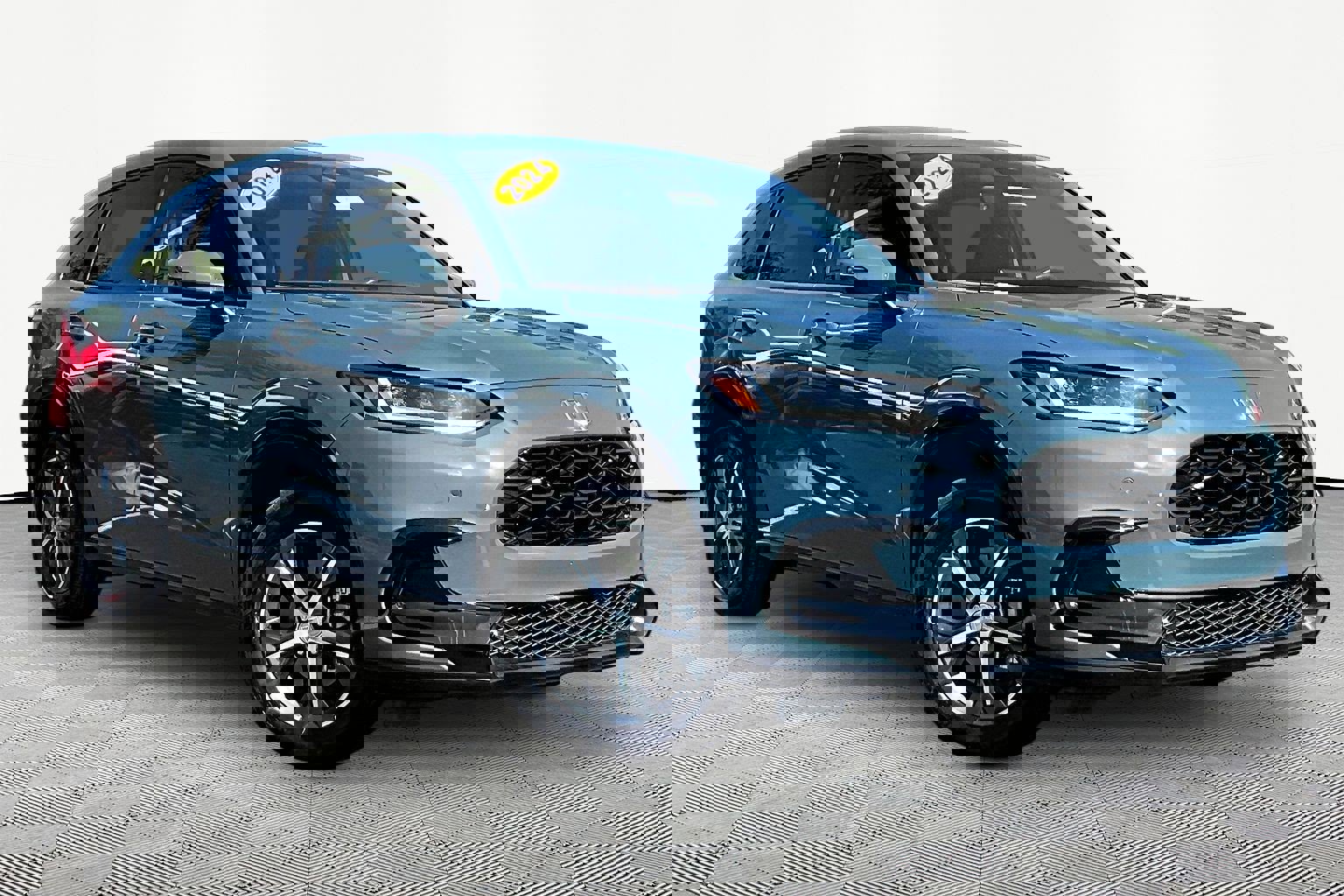 Used 2024 Honda HR-V EX-L image 3