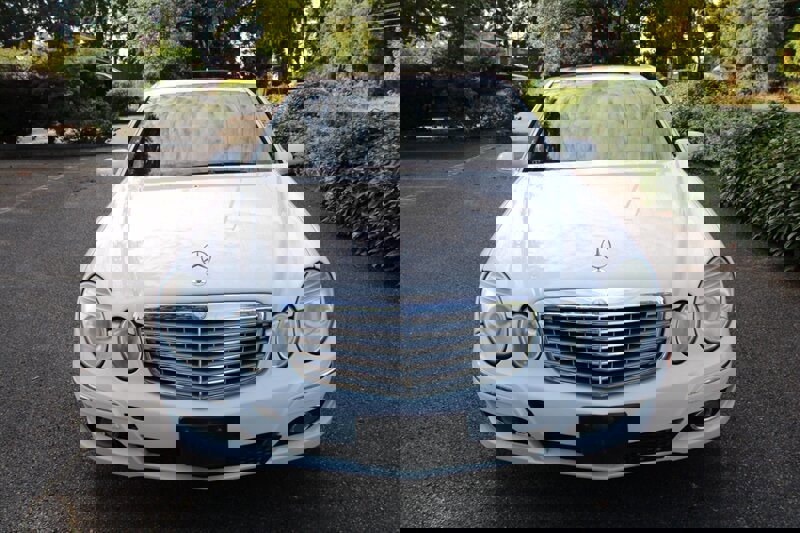 Used 2007 Mercedes-Benz E 350 Sedan image 10
