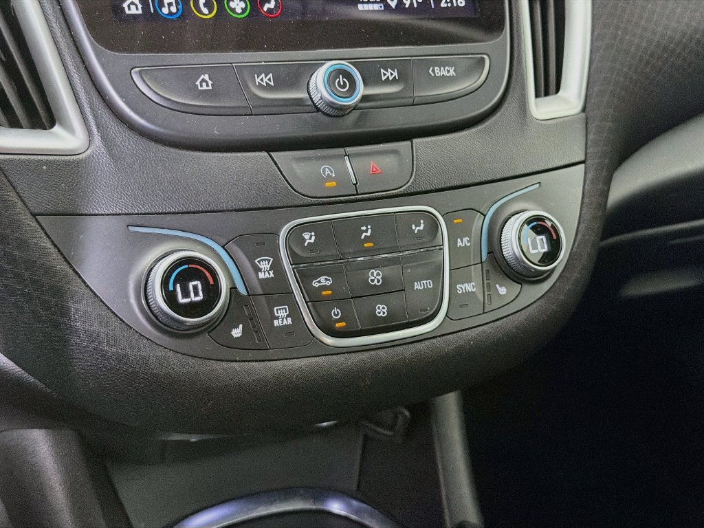 Used 2024 Chevrolet Malibu LT FWD image 19