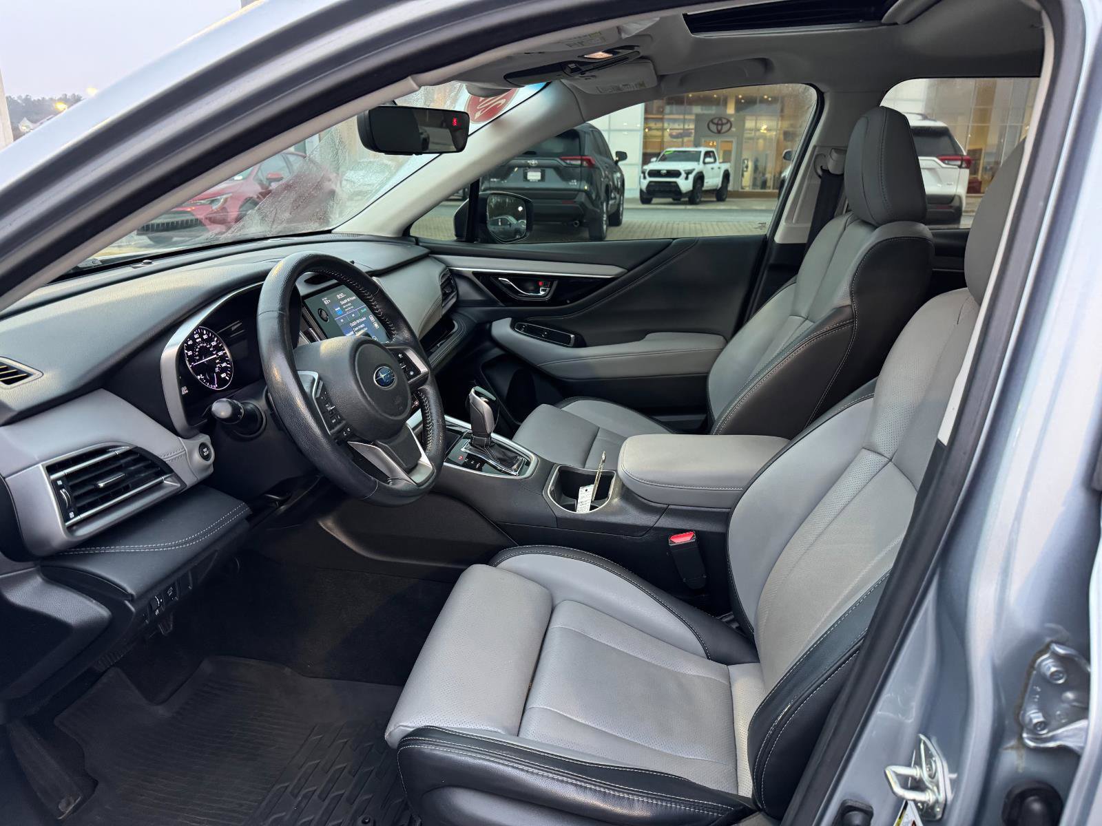 Used 2020 Subaru Outback Limited w/ Popular Package #2 image 6