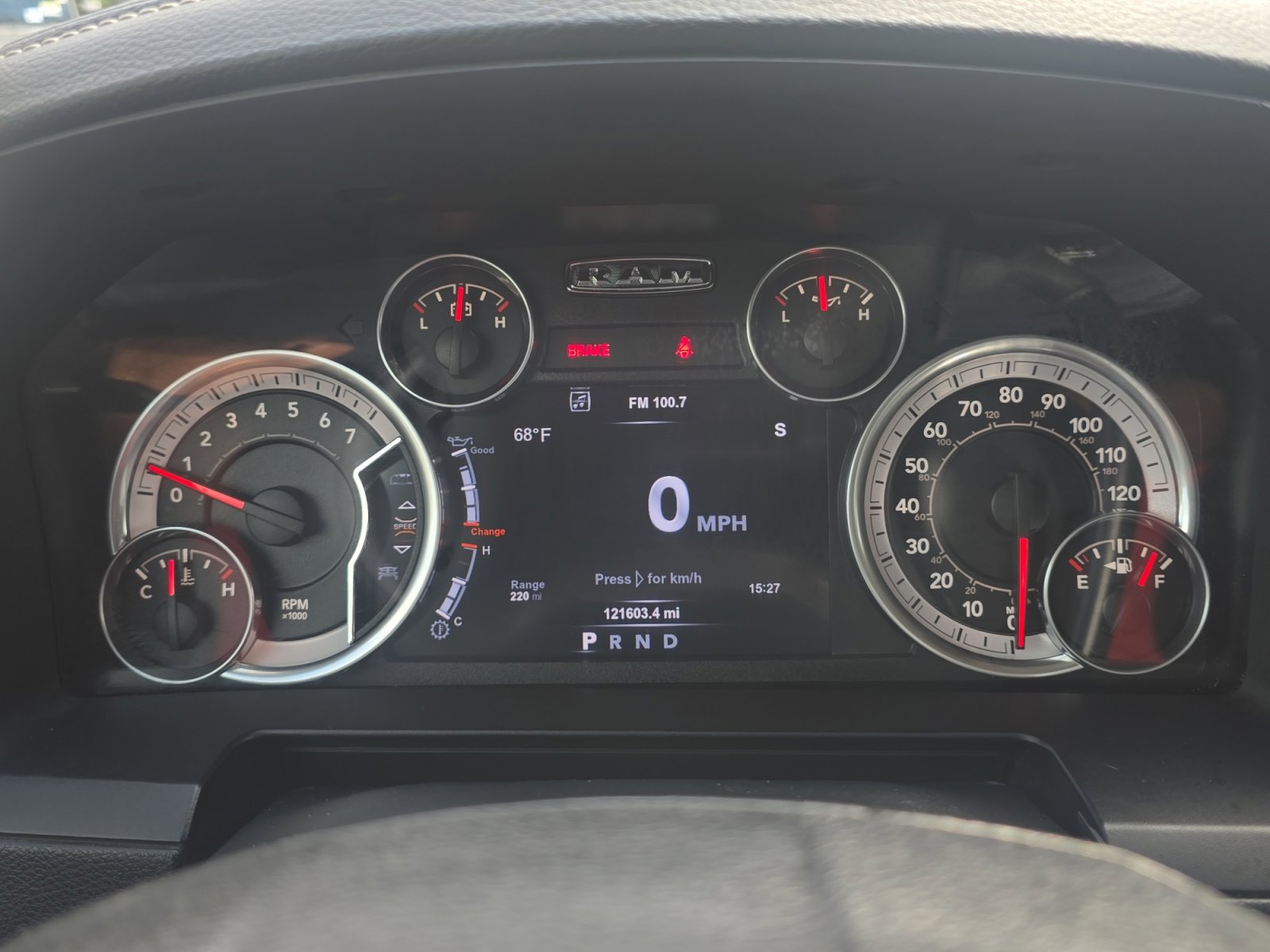 Used 2015 RAM 2500 Laramie w/ Convenience Group image 18