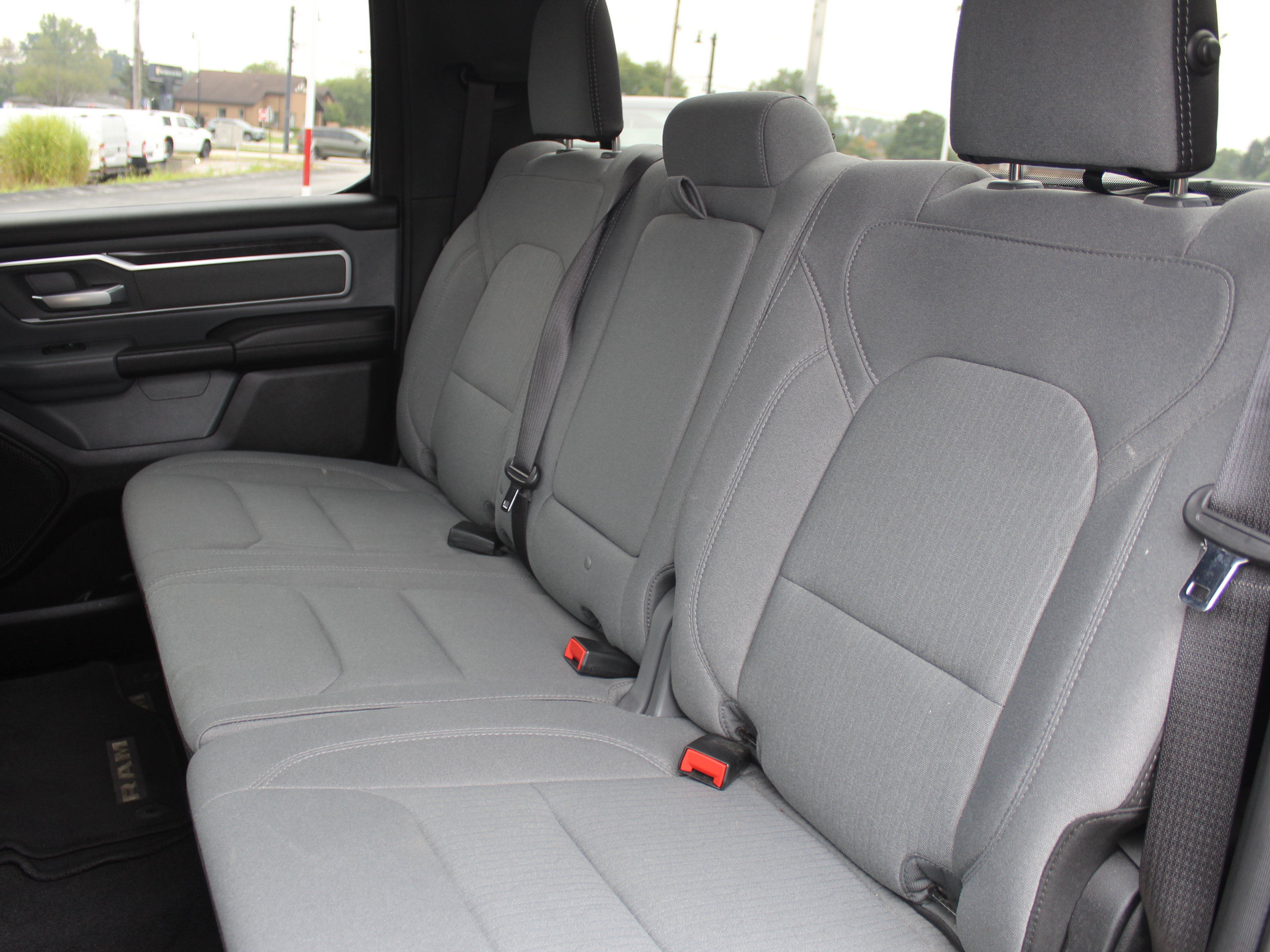 Used 2022 RAM 1500 Big Horn AWD/4WD image 23
