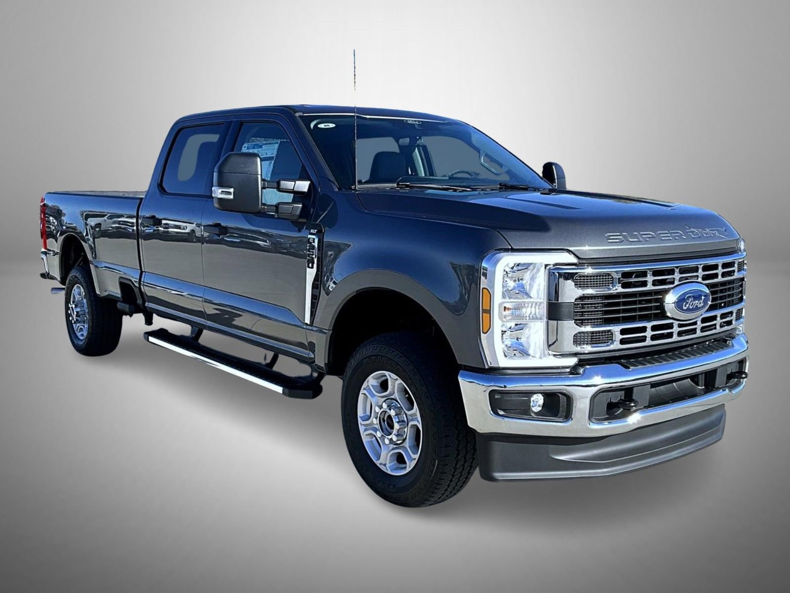 New 2026 Ford F250 XLT image 3