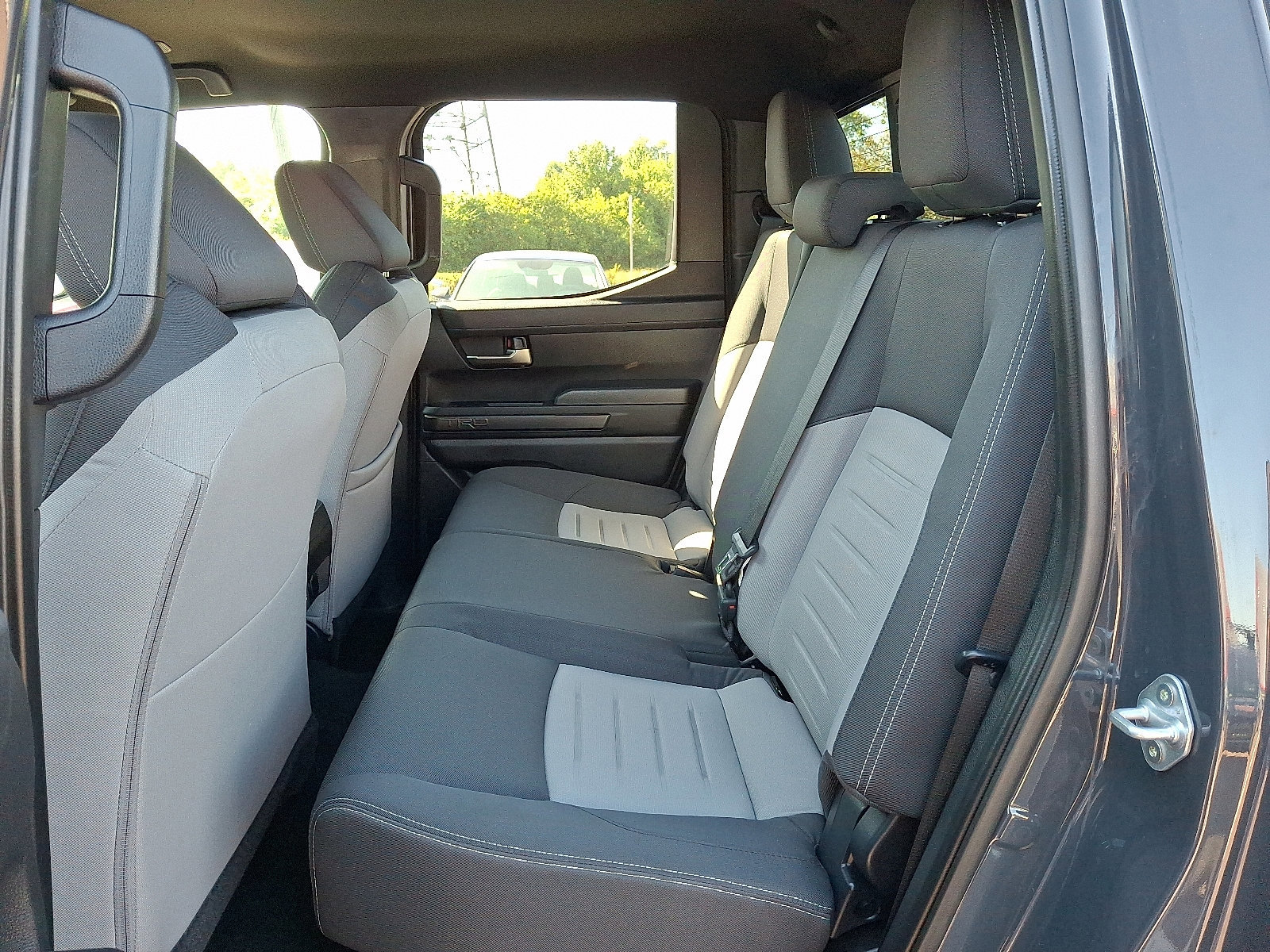 Used 2025 Toyota Tacoma TRD Off-Road image 10