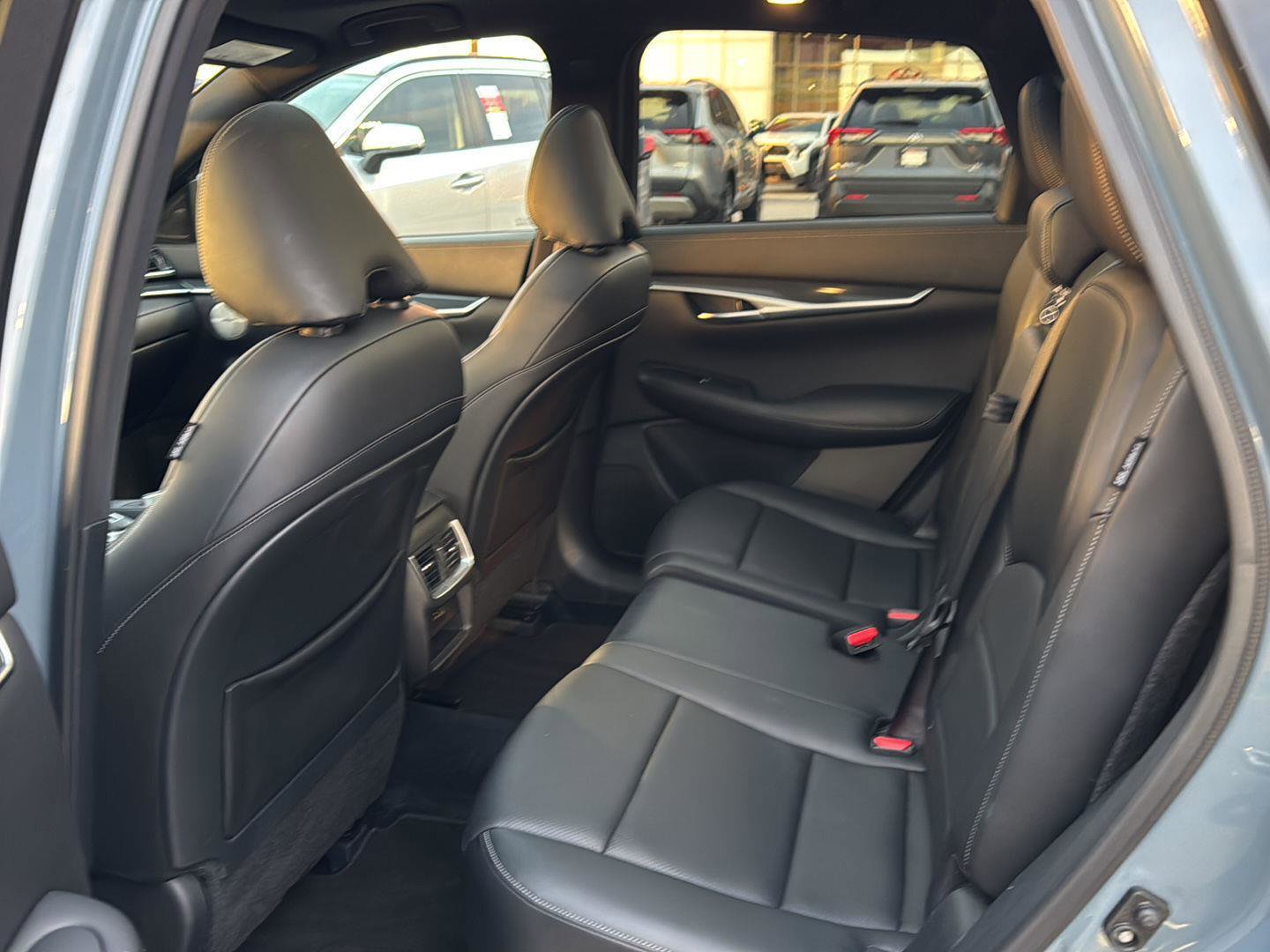 Used 2023 INFINITI QX50 Sport image 9