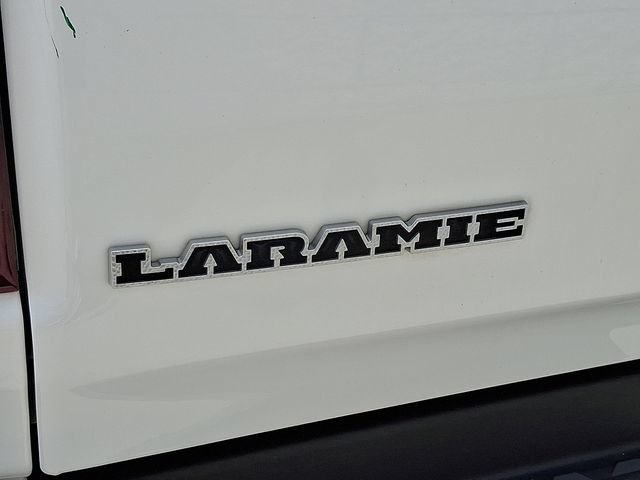 Used 2022 RAM 1500 Laramie AWD/4WD image 9