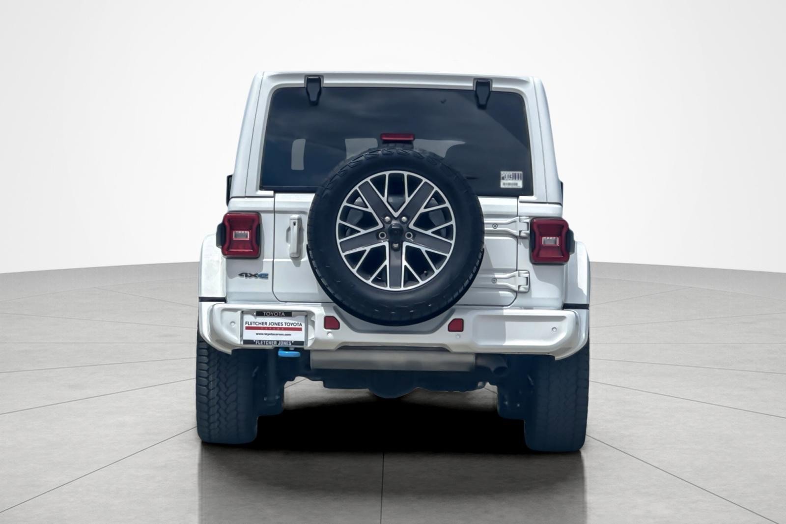 Used 2024 Jeep Wrangler High Altitude AWD/4WD image 4