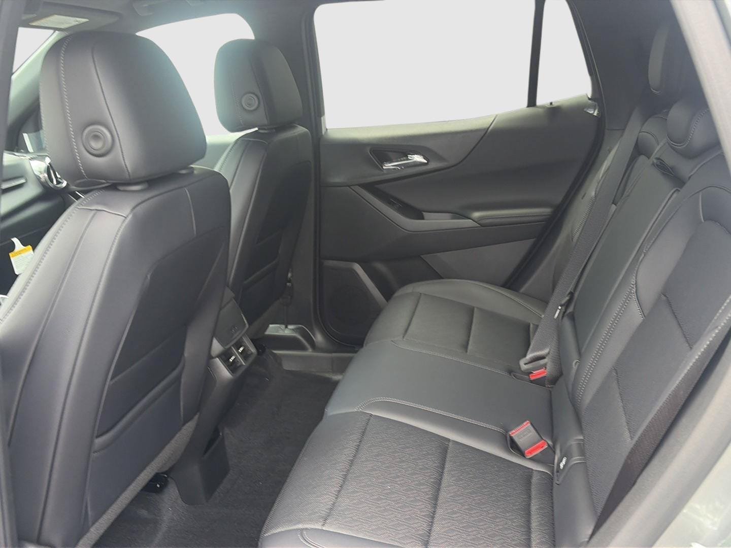 New 2027 Chevrolet Equinox LT w/ Convenience Package II AWD/4WD image 28