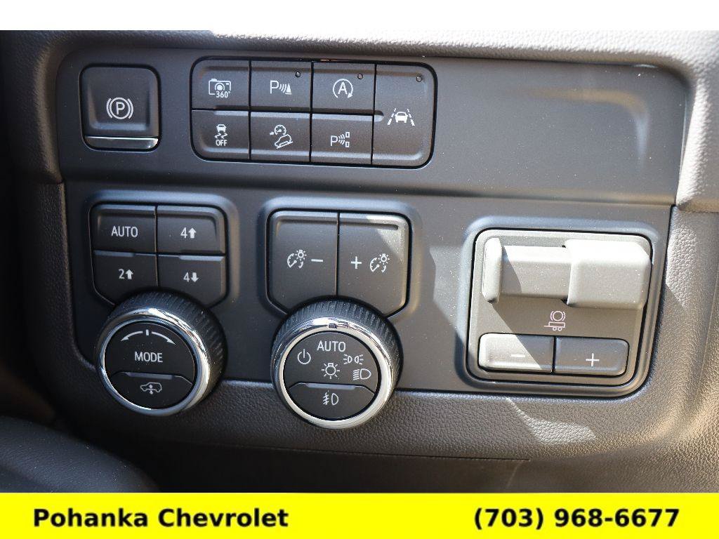 New 2026 Chevrolet Suburban High Country AWD/4WD image 14