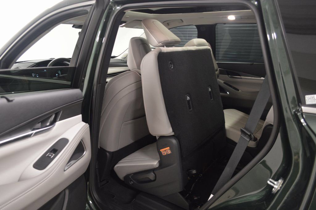 Certified 2026 INFINITI QX60 Luxe image 40